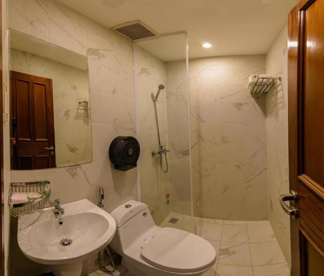 Nu Hotel - 18 Bui Vien Walkstreet Thành Pho Ho Chí Minh Esterno foto